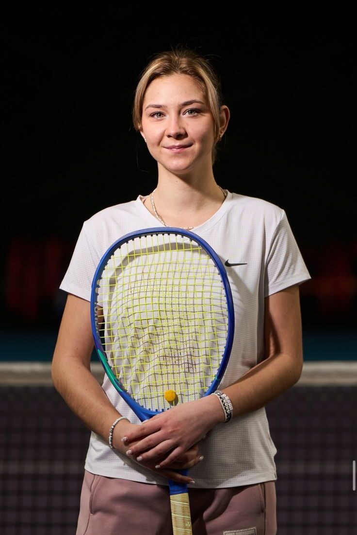 Акритидис Арина, 21